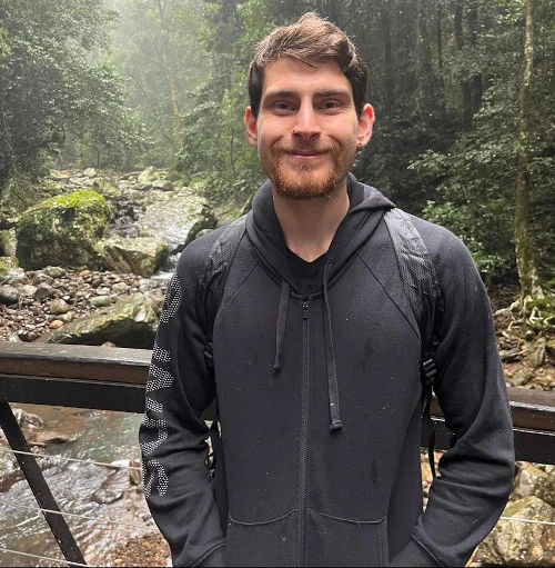 sam lead developer owner ,programmer ,3d artist and tired